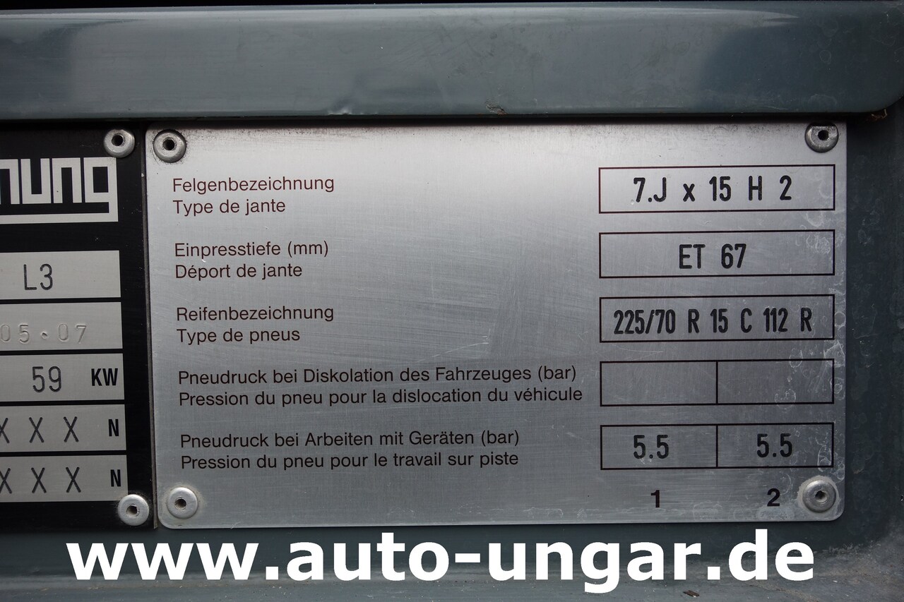 Municipal/ Special vehicle Boschung L3 Schwemmfahrzeug 4-Rad Lenkung Motorschaden: picture 14