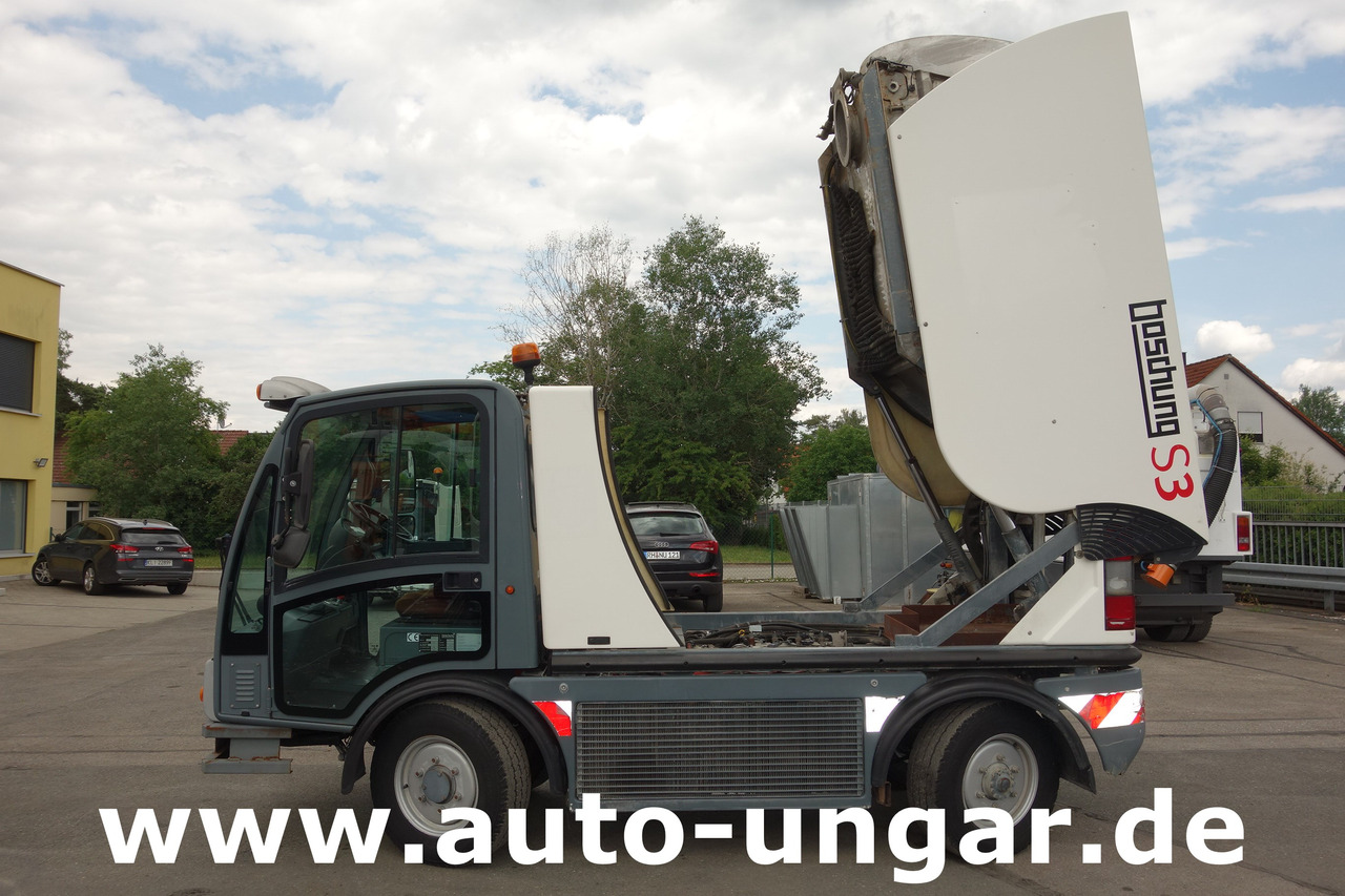 Boschung S3 Wasserfass Kipper 4-Rad-Lenkung Multicar Kommunalfahrzeug Geräteträger - Municipal/ Special vehicle: picture 3 Boschung S3 Wasserfass Kipper 4-Rad-Lenkung Multicar Kommunalfahrzeug Geräteträger - Municipal/ Special vehicle: picture 3