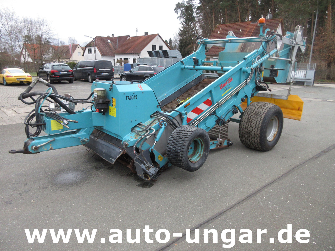 Kässbohrer BeachTech 2000 Strandreiniger Beachcleaner Nettoyeur Cribleuse de Plage - Municipal/ Special vehicle: picture 3 Kässbohrer BeachTech 2000 Strandreiniger Beachcleaner Nettoyeur Cribleuse de Plage - Municipal/ Special vehicle: picture 3