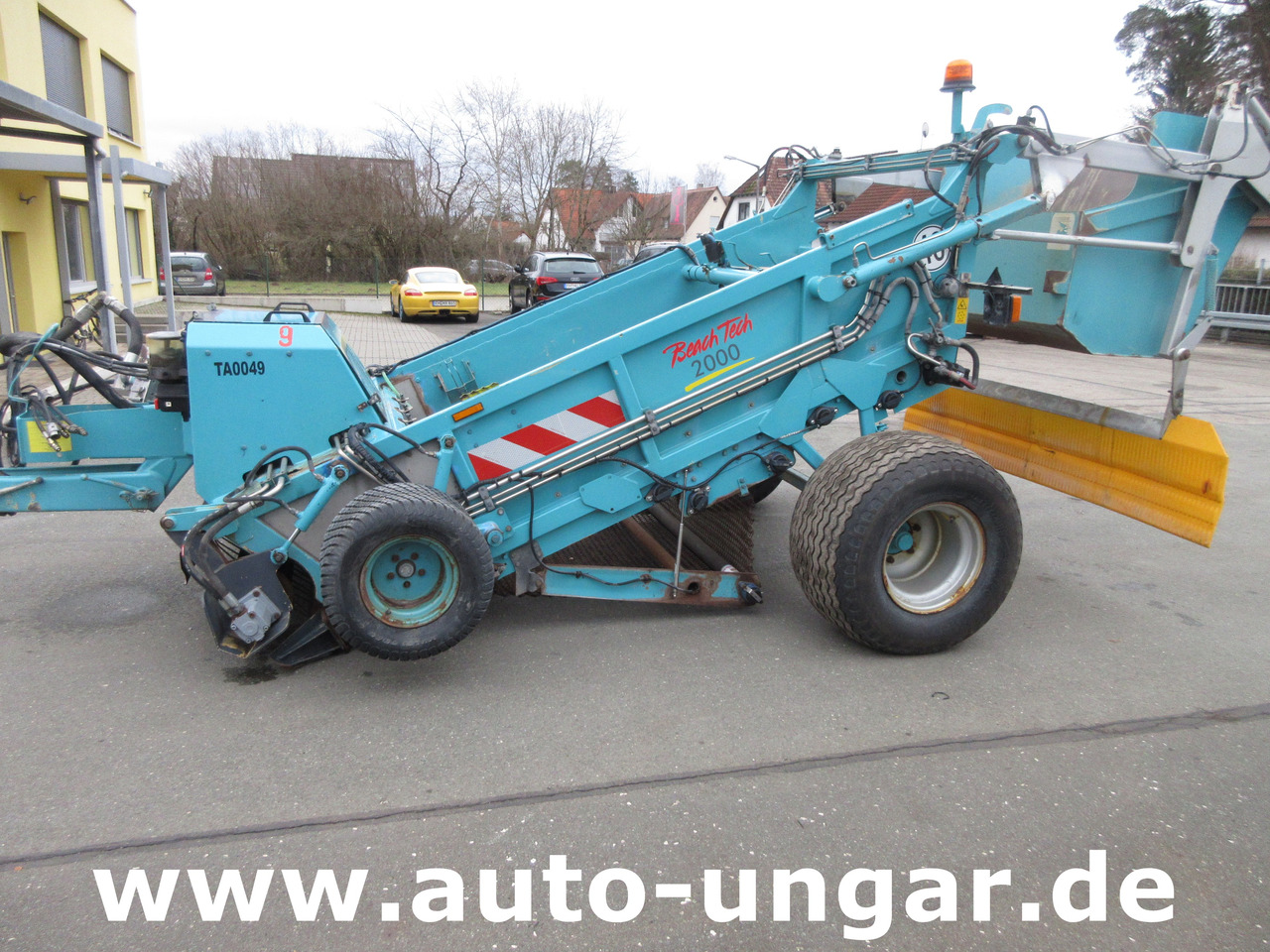 Kässbohrer BeachTech 2000 Strandreiniger Beachcleaner Nettoyeur Cribleuse de Plage - Municipal/ Special vehicle: picture 4 Kässbohrer BeachTech 2000 Strandreiniger Beachcleaner Nettoyeur Cribleuse de Plage - Municipal/ Special vehicle: picture 4