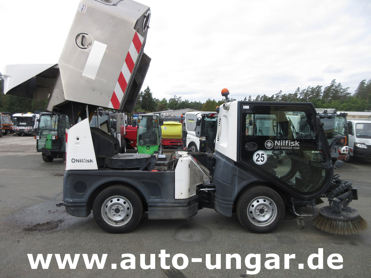 Road sweeper Nilfisk CR3500 CityRanger Schmidt Flexigo Multigo 4x4 Kehrmaschine Geräteträger: picture 12
