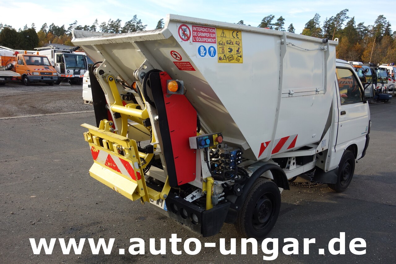 Piaggio Porter S90 Müllwagen IRIDE Tonnenlifter Kipper Kleinmüllwagen Zöller Mini - Garbage truck: picture 3 Piaggio Porter S90 Müllwagen IRIDE Tonnenlifter Kipper Kleinmüllwagen Zöller Mini - Garbage truck: picture 3