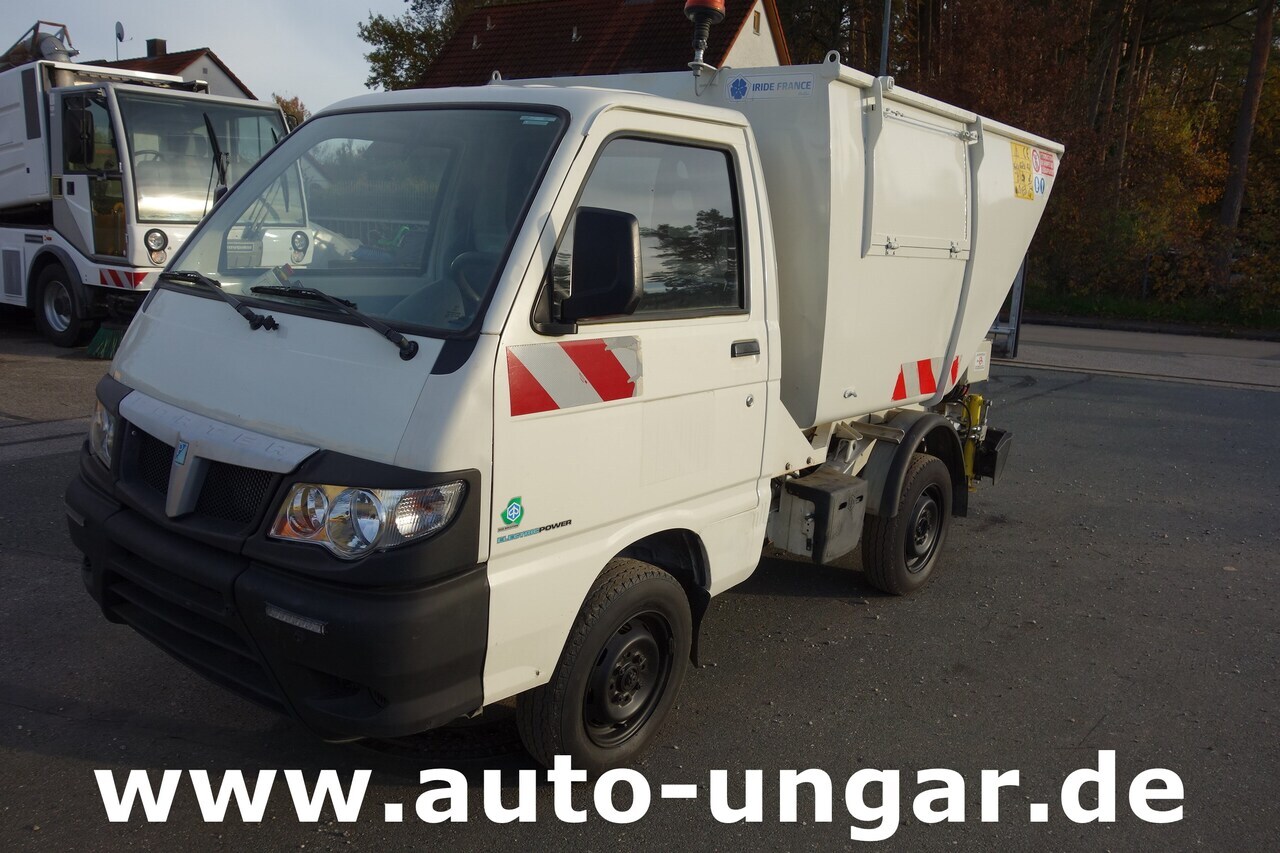 Piaggio Porter S90 Müllwagen IRIDE Tonnenlifter Kipper Kleinmüllwagen Zöller Mini - Garbage truck: picture 1 Piaggio Porter S90 Müllwagen IRIDE Tonnenlifter Kipper Kleinmüllwagen Zöller Mini - Garbage truck: picture 1