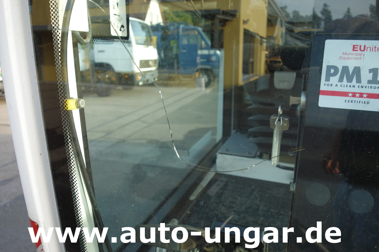 Road sweeper SCHMIDT Cleango 500 EURO 5 3. Besen Baujahr 2013 Kehrmaschine Straßenkehrmaschine: picture 18
