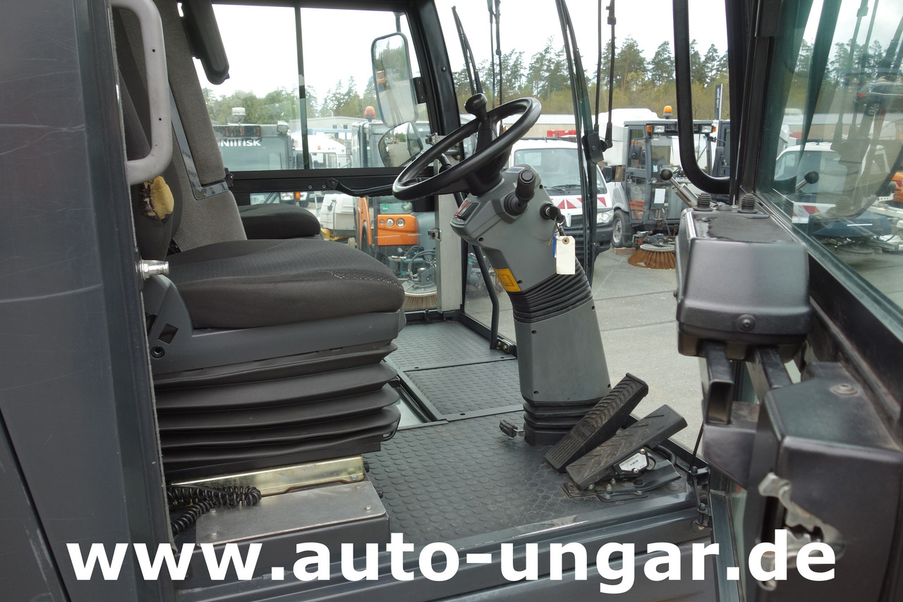 Road sweeper SCHMIDT Cleango 500 EURO 6 Baujahr 2017 Kehrmaschine Straßenkehrmaschine: picture 16