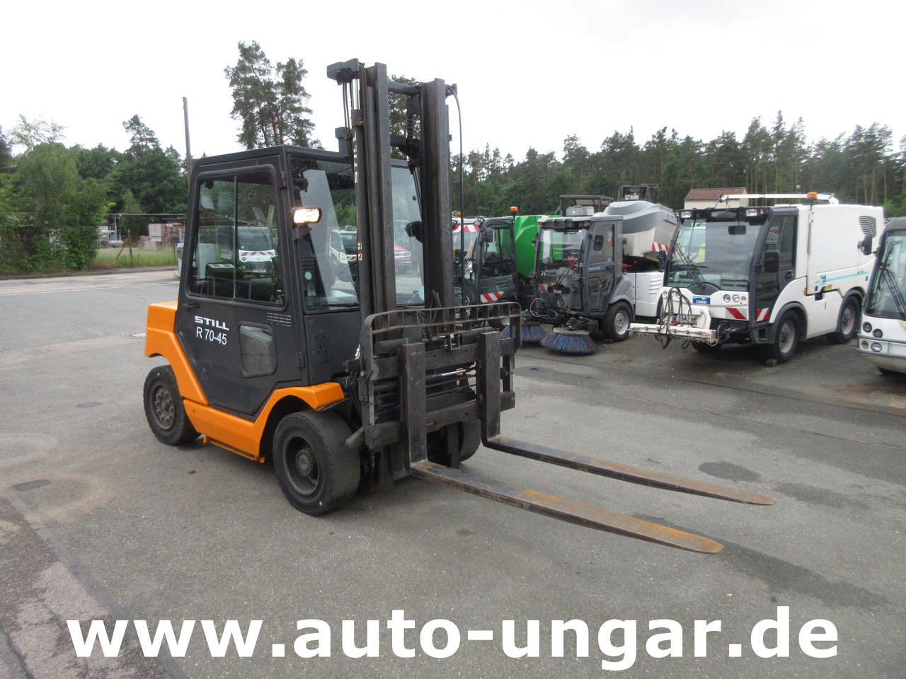 Still R70-45 Diesel Gabelstapler 4.500kg Hub Zinkenverstellung Seitenschieber - Diesel forklift: picture 1 Still R70-45 Diesel Gabelstapler 4.500kg Hub Zinkenverstellung Seitenschieber - Diesel forklift: picture 1