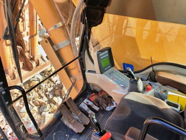 Liebherr R 984C HD (125t) - Crawler excavator: picture 5 Liebherr R 984C HD (125t) - Crawler excavator: picture 5