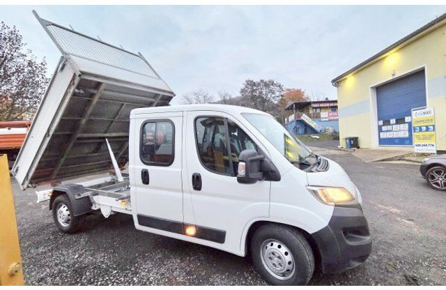 Peugeot Boxer 2.2 Hdi - Tipper van: picture 2 Peugeot Boxer 2.2 Hdi - Tipper van: picture 2