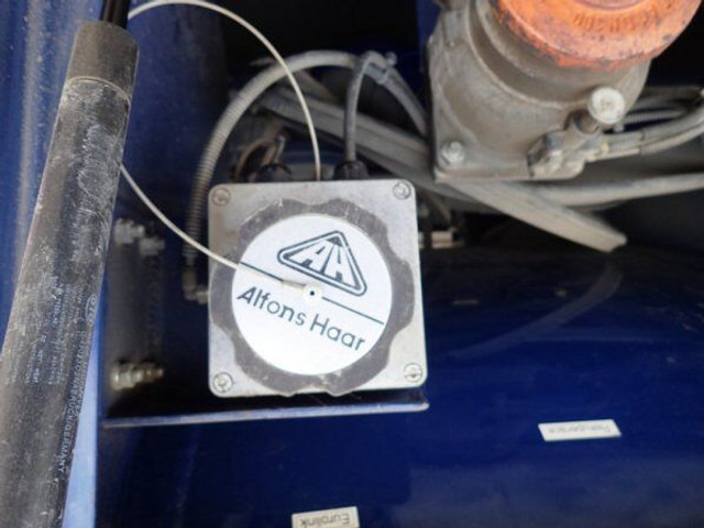 Tank truck for transportation of fuel Renault 19.5t +8m3 (5+3) Kobit: picture 11