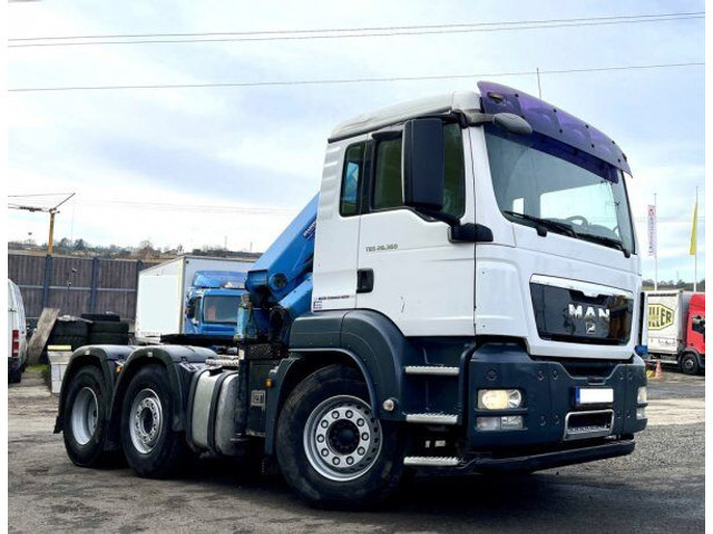 MAN 6x2 TGA 26.360 +17m HMF - Tractor unit: picture 2 MAN 6x2 TGA 26.360 +17m HMF - Tractor unit: picture 2