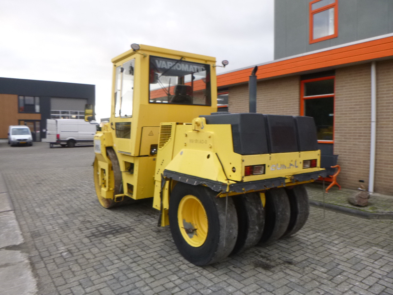 BOMAG BW151AC-2 - Combination roller: picture 3 BOMAG BW151AC-2 - Combination roller: picture 3