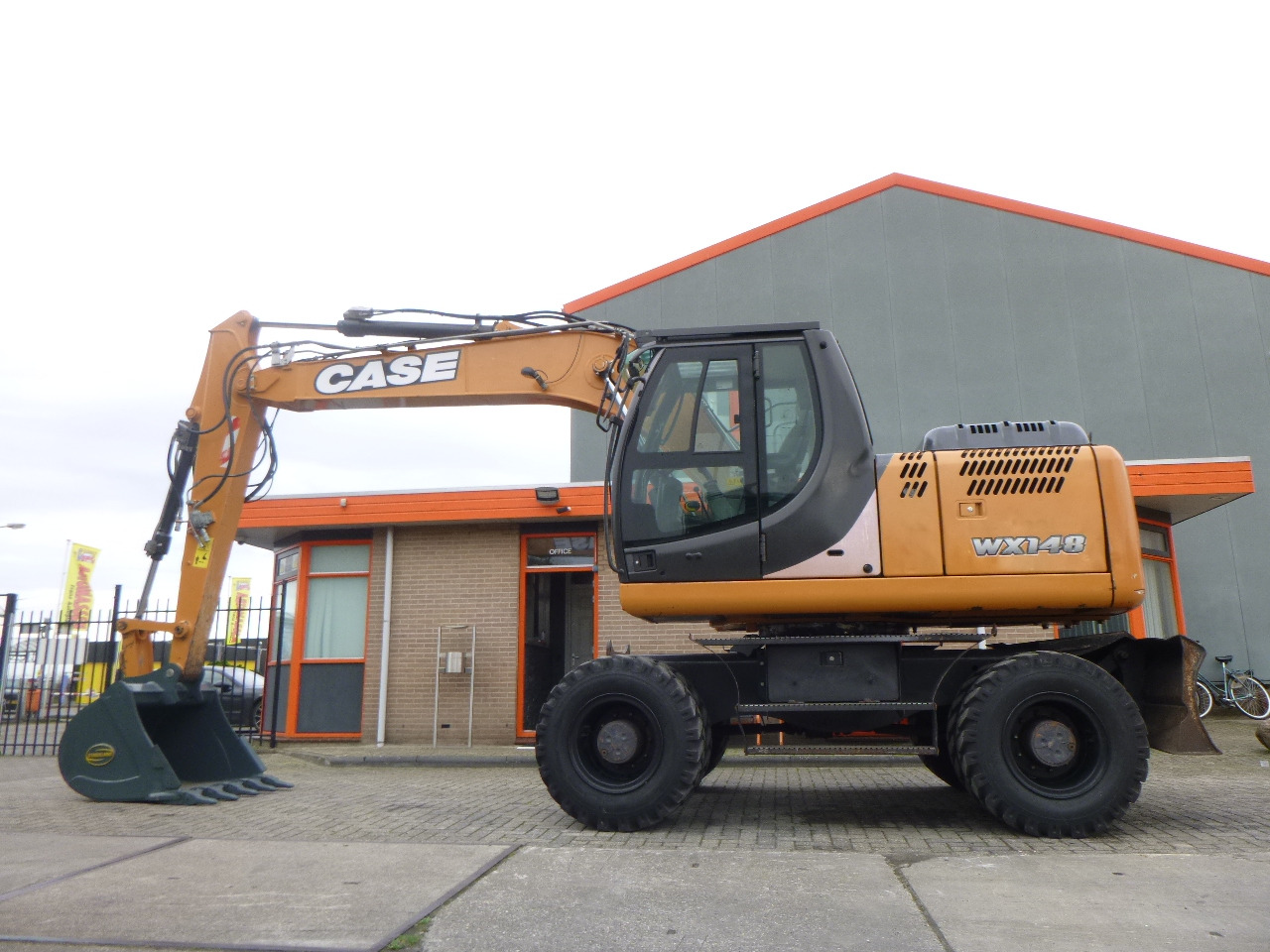 CASE WX148 - Wheel excavator: picture 3 CASE WX148 - Wheel excavator: picture 3