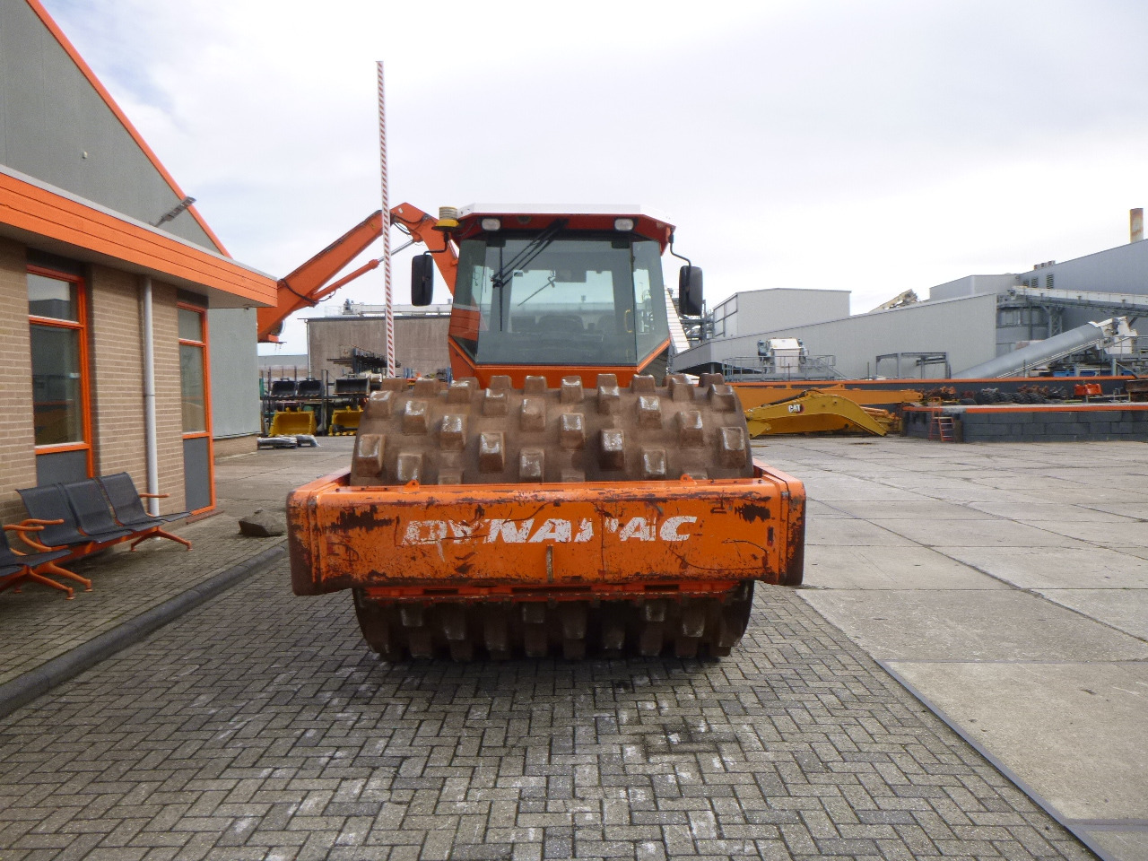 Compactor DYNAPAC CA602PD: picture 5