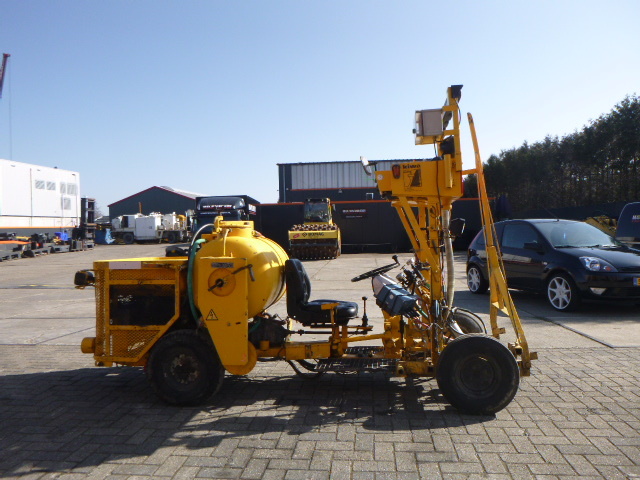 HOFMANN H25 Cold Paint road marker - Asphalt machine: picture 5 HOFMANN H25 Cold Paint road marker - Asphalt machine: picture 5