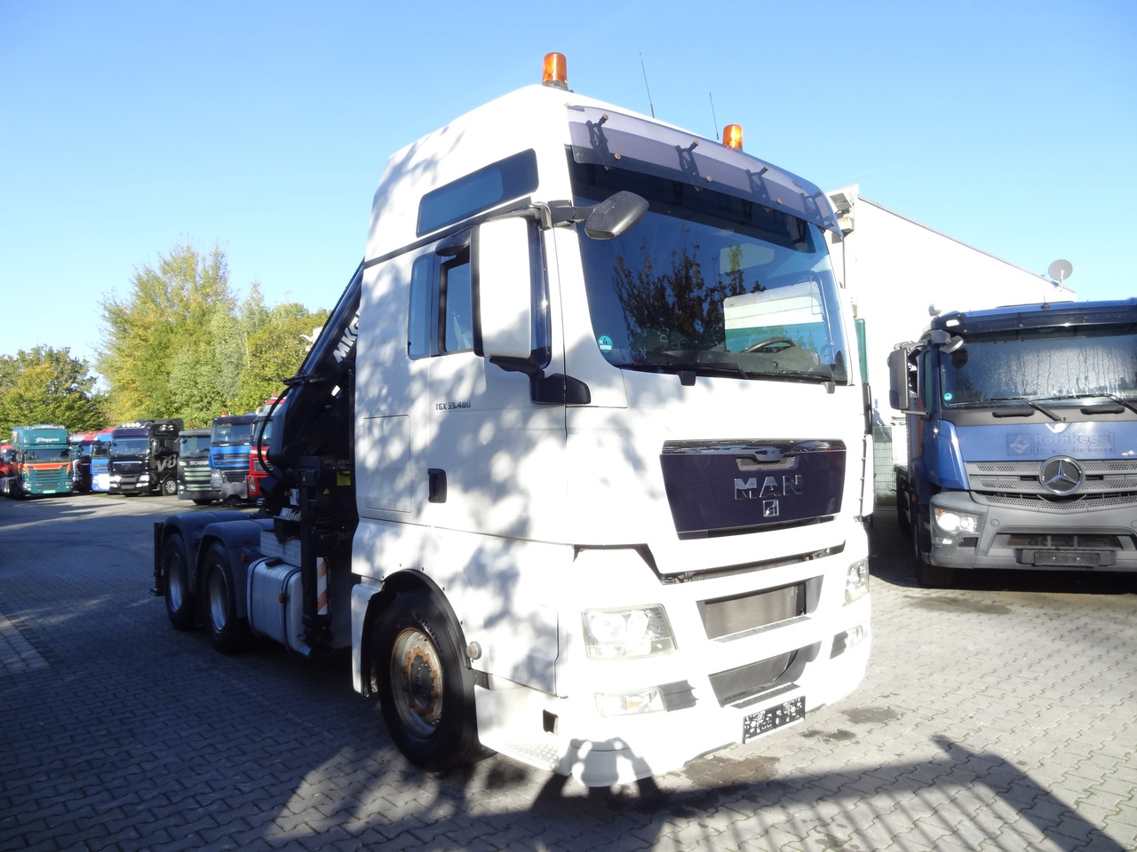 Lease a MAN TGX 33.480 6X4 Kran MKG 381 bis 20 Meter MAN TGX 33.480 6X4 Kran MKG 381 bis 20 Meter: picture 12 Lease a MAN TGX 33.480 6X4 Kran MKG 381 bis 20 Meter MAN TGX 33.480 6X4 Kran MKG 381 bis 20 Meter: picture 12