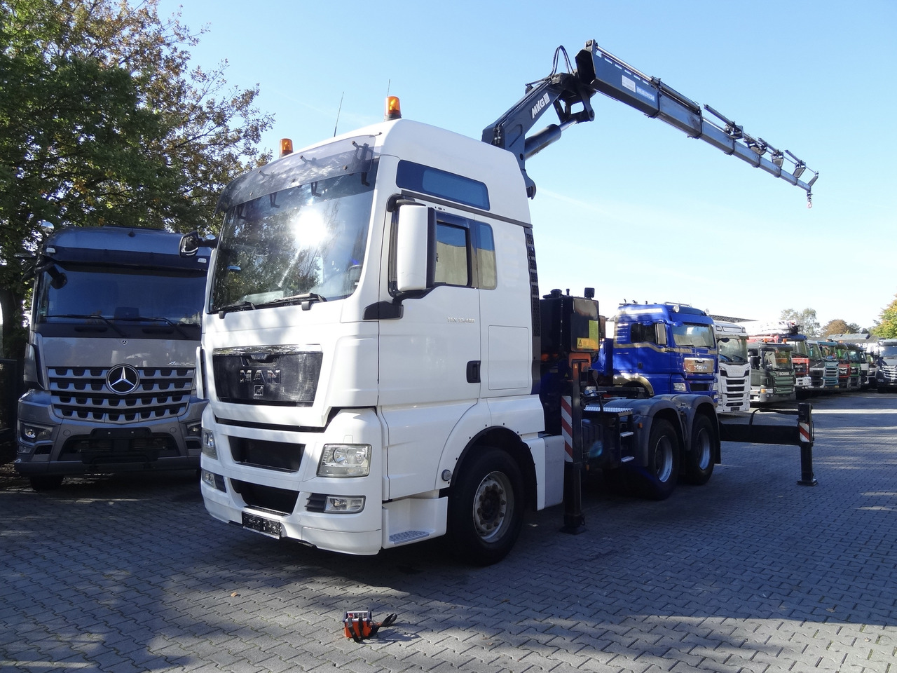 Lease a MAN TGX 33.480 6X4 Kran MKG 381 bis 20 Meter MAN TGX 33.480 6X4 Kran MKG 381 bis 20 Meter: picture 8 Lease a MAN TGX 33.480 6X4 Kran MKG 381 bis 20 Meter MAN TGX 33.480 6X4 Kran MKG 381 bis 20 Meter: picture 8