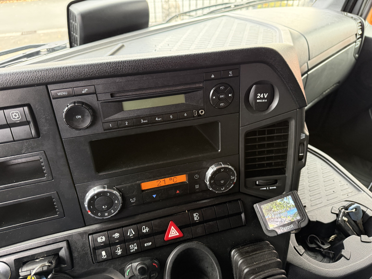 Mercedes-Benz Arocs 2642 LS 6X4 - Tractor unit: picture 5 Mercedes-Benz Arocs 2642 LS 6X4 - Tractor unit: picture 5