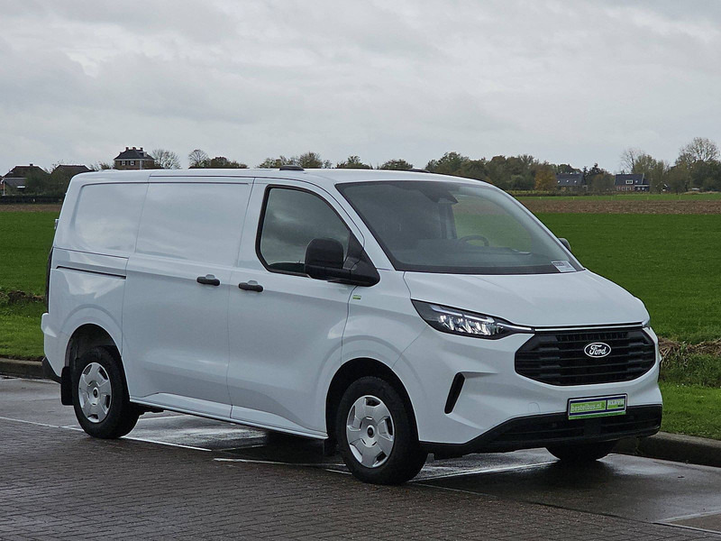 Ford Transit Custom 2.0 L1H1 Navi Euro6 AC! - Panel van: picture 5 Ford Transit Custom 2.0 L1H1 Navi Euro6 AC! - Panel van: picture 5