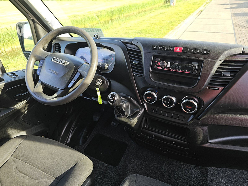 Lease a Iveco Daily 35C15 Iveco Daily 35C15: picture 8
