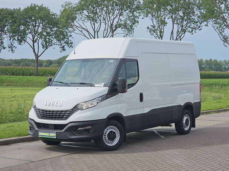 Iveco Daily 35S14 L1H2 Airco Euro6 - Panel van: picture 2 Iveco Daily 35S14 L1H2 Airco Euro6 - Panel van: picture 2