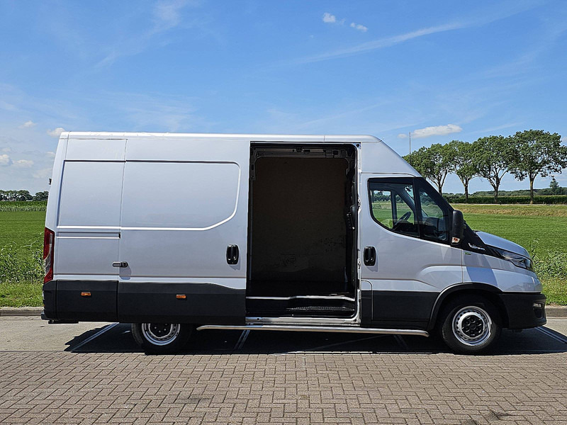 Panel van Iveco Daily 35S16 L2H2 Luchtvering AC: picture 15