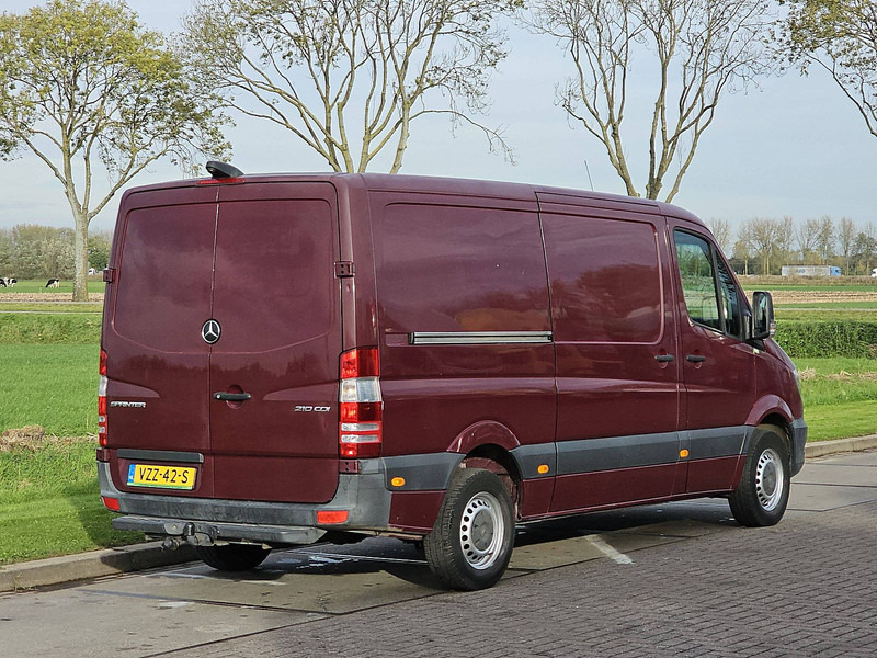 Mercedes-Benz Sprinter 211 CDI - Small van: picture 3 Mercedes-Benz Sprinter 211 CDI - Small van: picture 3