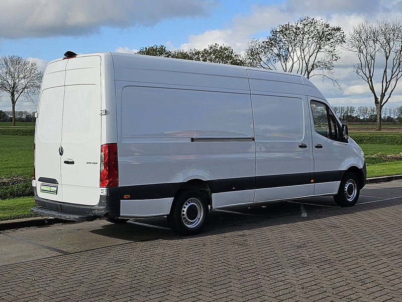 Mercedes-Benz Sprinter 314 CDI AUT. L3H2 - Panel van: picture 3 Mercedes-Benz Sprinter 314 CDI AUT. L3H2 - Panel van: picture 3