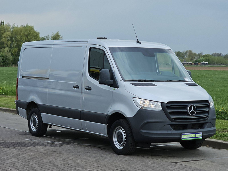Mercedes-Benz Sprinter 315 L2H1 RWD Mbux! - Panel van: picture 5 Mercedes-Benz Sprinter 315 L2H1 RWD Mbux! - Panel van: picture 5