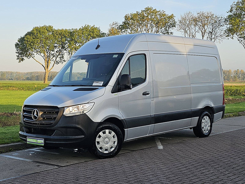 Mercedes-Benz Sprinter 315 L2H2 RWD Mbux Autom! - Small van: picture 2 Mercedes-Benz Sprinter 315 L2H2 RWD Mbux Autom! - Small van: picture 2