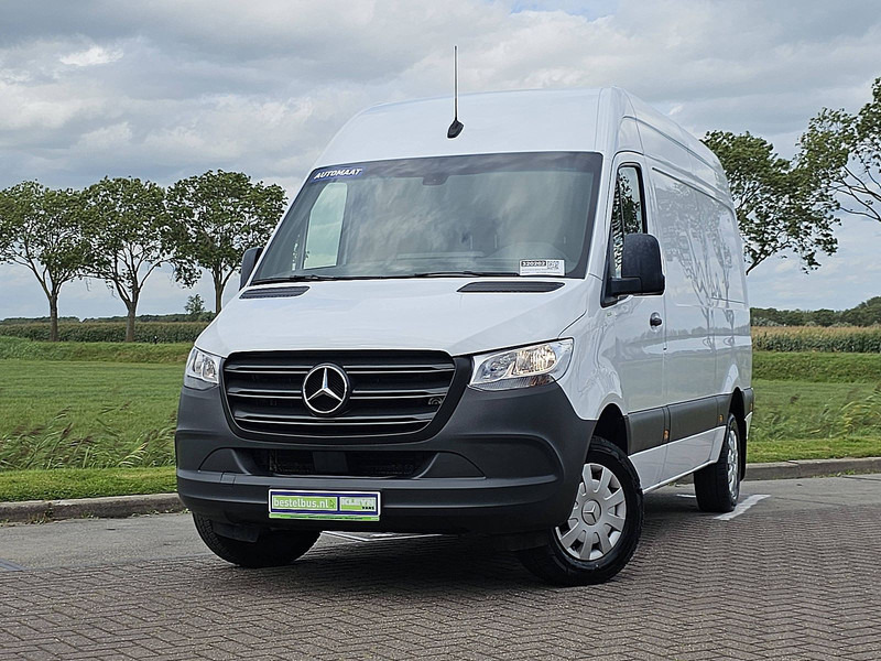 Mercedes-Benz Sprinter 317 L2H2 3.5T-Trekhaak! - Panel van: picture 1 Mercedes-Benz Sprinter 317 L2H2 3.5T-Trekhaak! - Panel van: picture 1