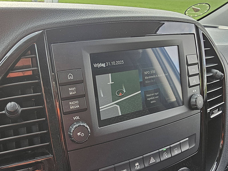 Small van Mercedes-Benz Vito 114 L2 Navi Euro6 ACC!: picture 10