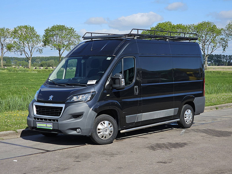Peugeot Boxer 2.0 - Small van: picture 2 Peugeot Boxer 2.0 - Small van: picture 2