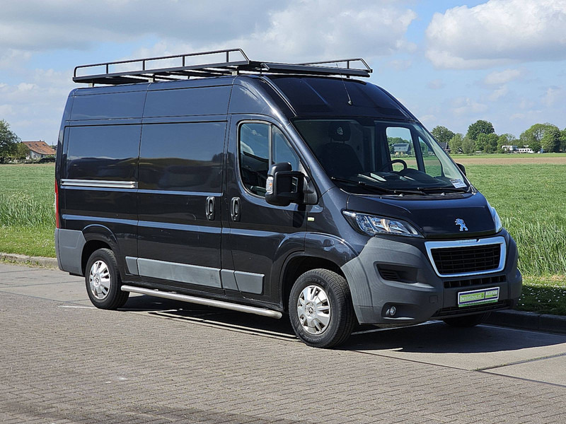 Peugeot Boxer 2.0 - Small van: picture 5 Peugeot Boxer 2.0 - Small van: picture 5