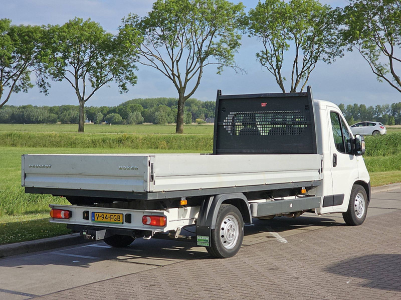 Peugeot Boxer 335 - Flatbed van: picture 3 Peugeot Boxer 335 - Flatbed van: picture 3