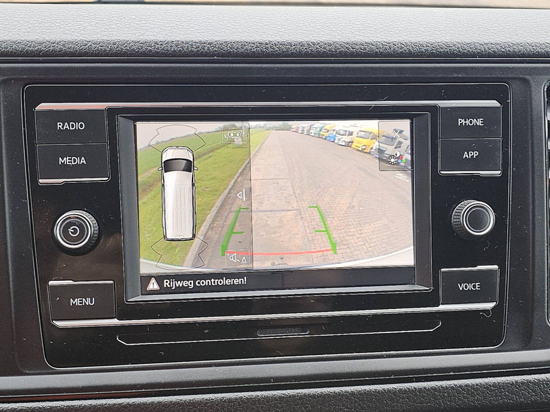 Small van Volkswagen Crafter 30 2.0 L2H1 Trekhaak AC: picture 11