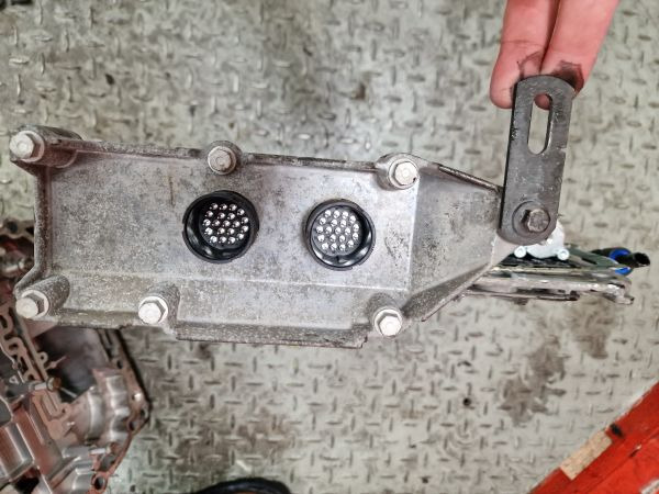 Volvo AT2612D Gearbox ECU Gearbox - Gearbox: picture 4 Volvo AT2612D Gearbox ECU Gearbox - Gearbox: picture 4