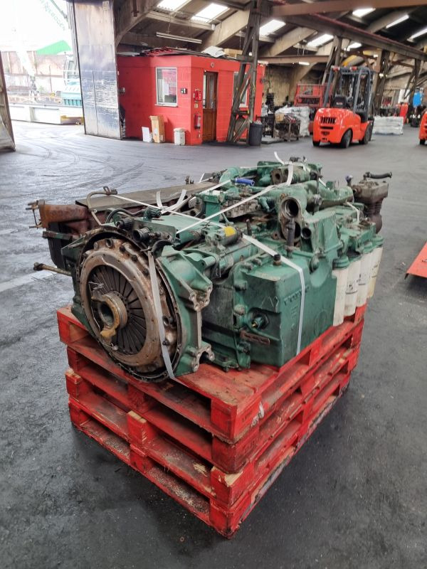 Volvo DH12D Engine - Engine: picture 1 Volvo DH12D Engine - Engine: picture 1
