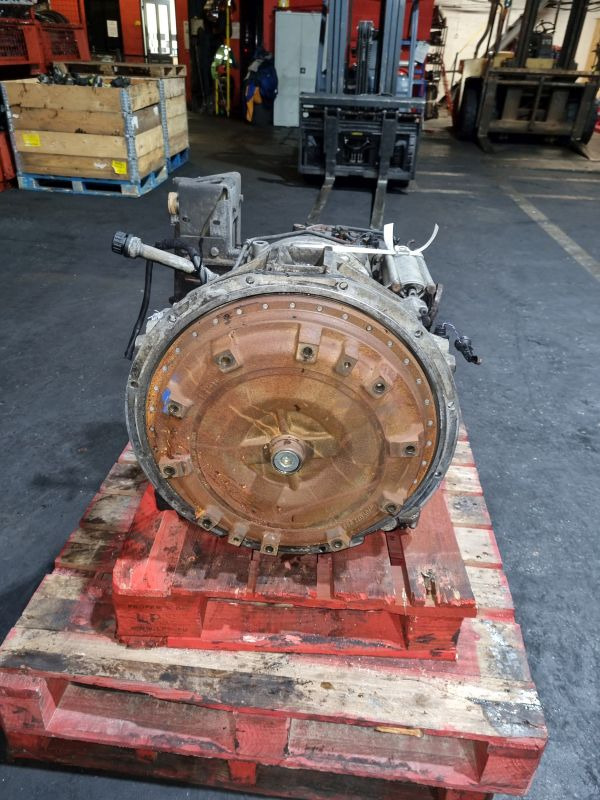 ZF Ecomat 5HP502C Gearbox - Gearbox: picture 2 ZF Ecomat 5HP502C Gearbox - Gearbox: picture 2