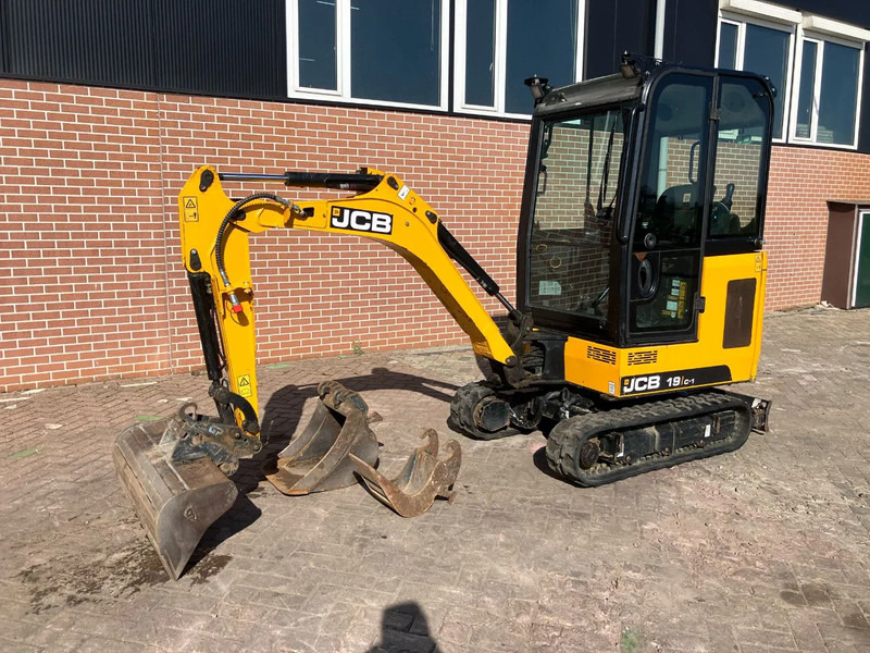JCB 19C-1 - Mini excavator: picture 1 JCB 19C-1 - Mini excavator: picture 1