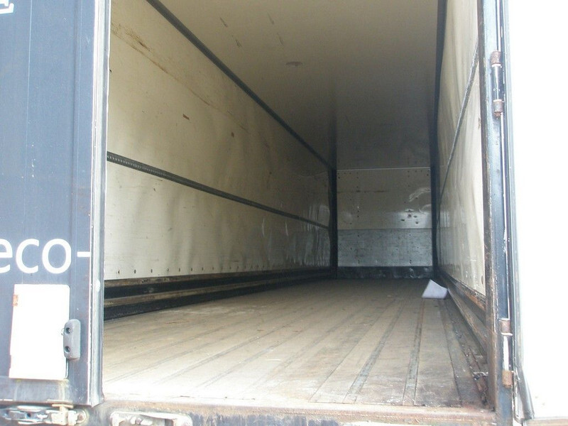 Pacton TXD339 - Closed box semi-trailer: picture 5 Pacton TXD339 - Closed box semi-trailer: picture 5