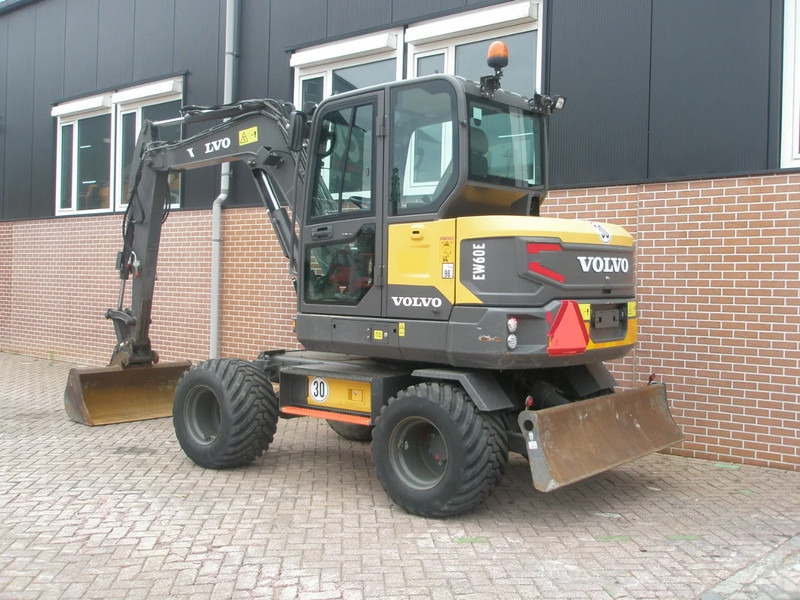 Volvo EW60E - Wheel excavator: picture 2 Volvo EW60E - Wheel excavator: picture 2
