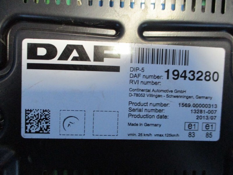 DAF 1943280 Instrumentenpaneel DAF XF 106 - Dashboard for Truck: picture 3 DAF 1943280 Instrumentenpaneel DAF XF 106 - Dashboard for Truck: picture 3