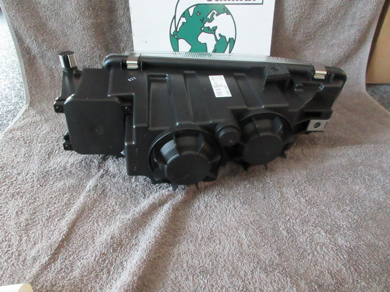 Fog light for Truck MAN 81.25101-6522 // 81.25101-6798 MAN MISTLAMP NIEUWE !!! RECHTS: picture 9