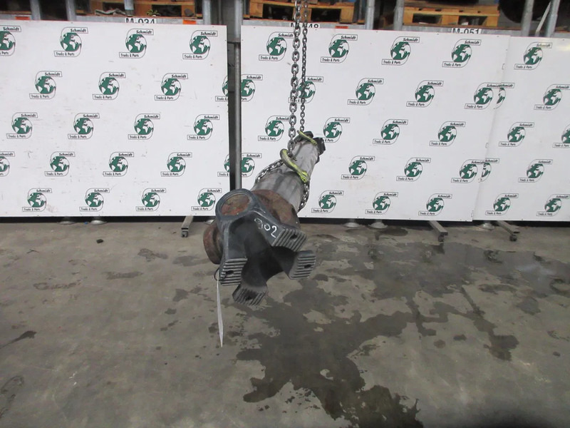 MAN 81.39144-6180 // 8139326-6180 AANDRIJFAS MAN TGX TGS EURO 6 18.560 - Drive shaft for Truck: picture 2 MAN 81.39144-6180 // 8139326-6180 AANDRIJFAS MAN TGX TGS EURO 6 18.560 - Drive shaft for Truck: picture 2