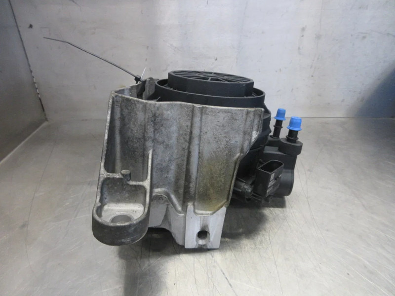 Mercedes-Benz A 654 090 06 52 AD BLUE POMP MERCEDES SPRINTER MODEL 2023 - Fuel processing/ Fuel delivery for Truck: picture 3 Mercedes-Benz A 654 090 06 52 AD BLUE POMP MERCEDES SPRINTER MODEL 2023 - Fuel processing/ Fuel delivery for Truck: picture 3