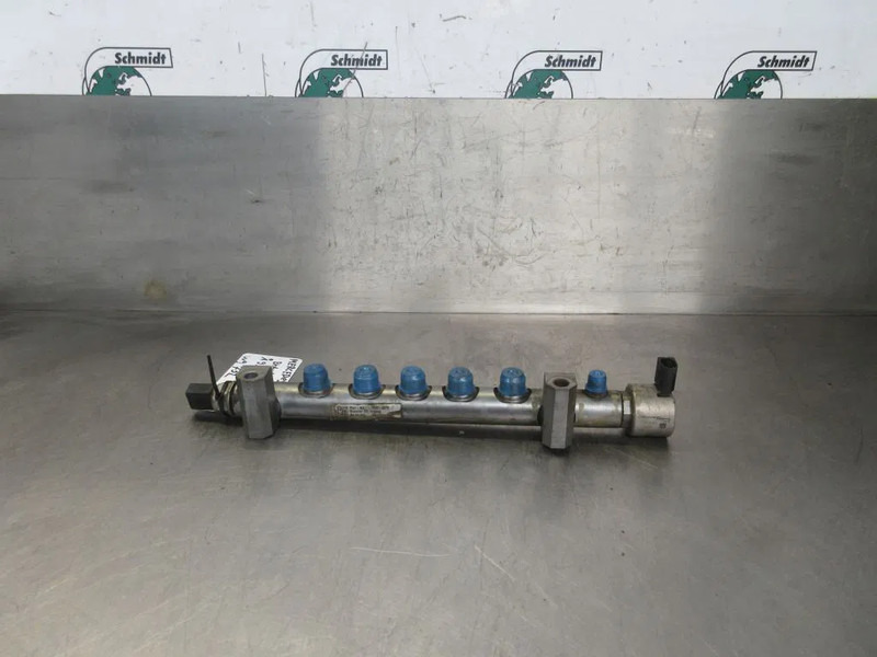 Mercedes-Benz A 934 078 03 45 BRANSTOFRAIL OM934LA EURO 6 - Fuel processing/ Fuel delivery for Truck: picture 5 Mercedes-Benz A 934 078 03 45 BRANSTOFRAIL OM934LA EURO 6 - Fuel processing/ Fuel delivery for Truck: picture 5