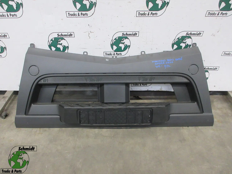 Mercedes-Benz A 960 880 12 90 BUMPER MIDDENDEEL MERCEDES 1833 MP 4 EURO 6 - Bumper for Truck: picture 1 Mercedes-Benz A 960 880 12 90 BUMPER MIDDENDEEL MERCEDES 1833 MP 4 EURO 6 - Bumper for Truck: picture 1