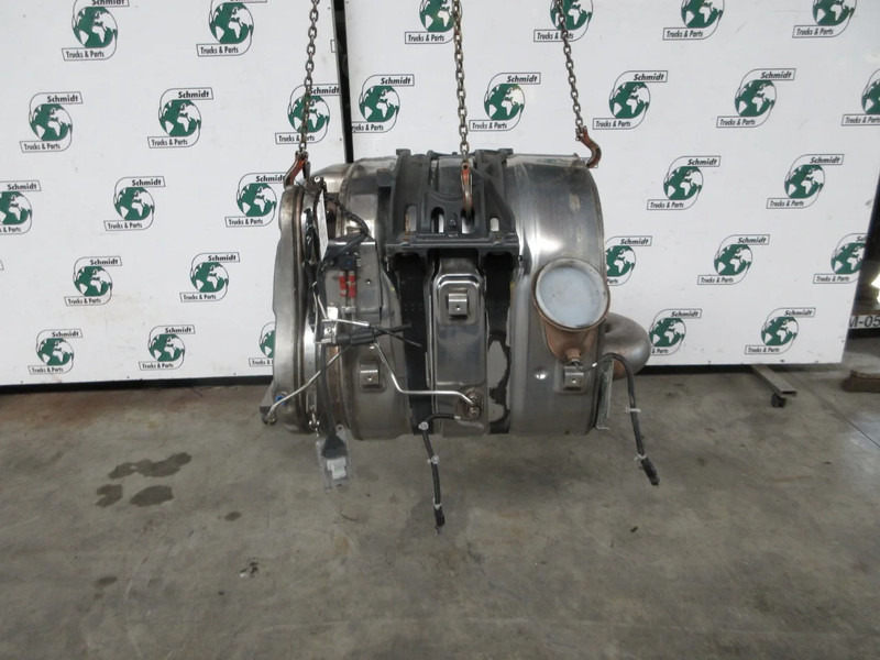 Renault 7422495990//7485022422//7485028422// RENAULT T 520 EURO 6 - Catalytic converter for Truck: picture 3 Renault 7422495990//7485022422//7485028422// RENAULT T 520 EURO 6 - Catalytic converter for Truck: picture 3