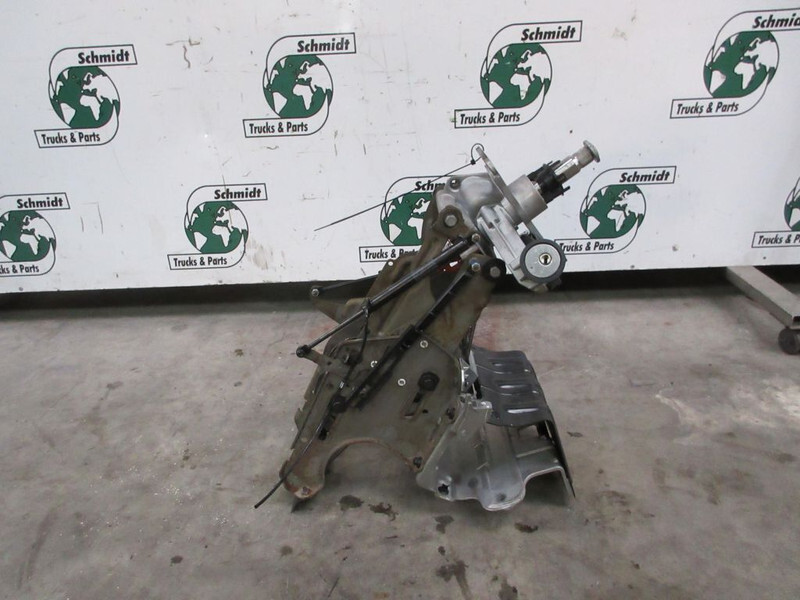 Renault 7482595270 STUURKOLOM RENAULT T 460 EURO 6 - Steering column for Truck: picture 4 Renault 7482595270 STUURKOLOM RENAULT T 460 EURO 6 - Steering column for Truck: picture 4