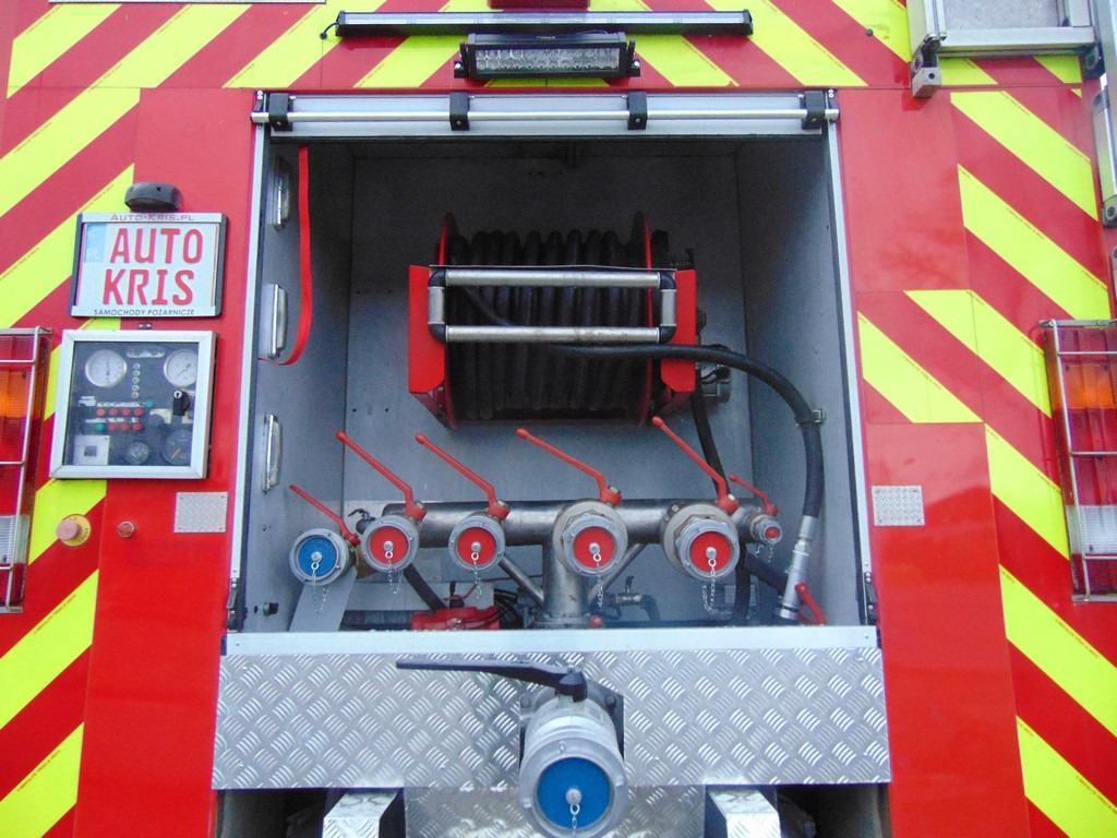 Fire truck MERCEDES-BENZ Actros 2031 V8 GICAR: picture 13 Fire truck MERCEDES-BENZ Actros 2031 V8 GICAR: picture 13